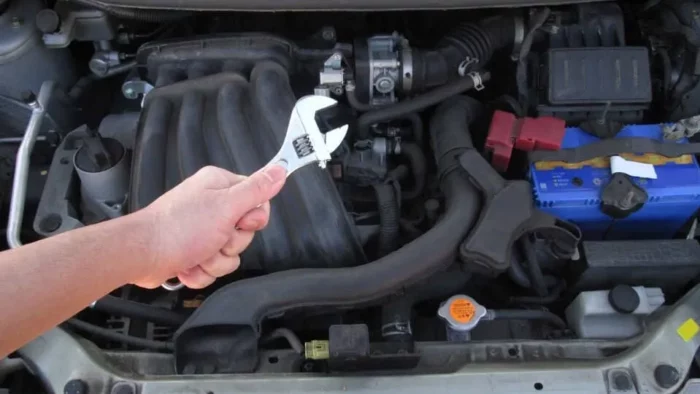 車の修理はどこに依頼する？