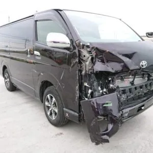 ハイエース 事故車 トヨタ ハイエース の事故車・廃車の買取事例